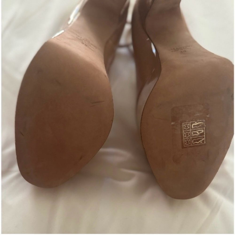 Valentino Garavani Tan-go Platform Pumps In Patent Leather - Picture 3 of 4